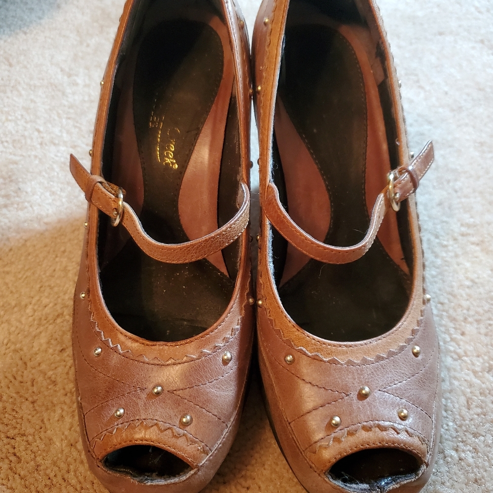 Shoes